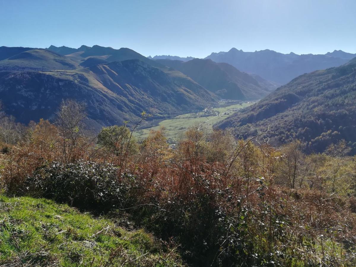 Willa Le Lauriolle Bilheres en Ossau Zewnętrze zdjęcie